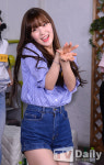 [TD포토] 오마이걸 아린 헤어나올 수 없는 귀여움