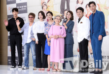 [TD포토] 꽃피어라 달순아 출연진 한 자리에