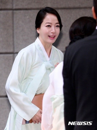 노현정 근황, 故변중석 여사 제사 참석 '현대가 며느리의 한복 자태'