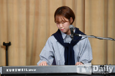 [TD포토] 안아 강보름 