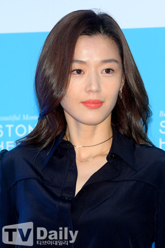 [TD포토] 전지현 '아우라가 남다른 실물 미모'