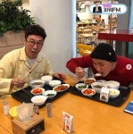 윤성호 실검 1위? 저 사고 안 쳤어요