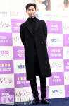 [TD포토] 권영민 올블랙으로 멋낸 패션