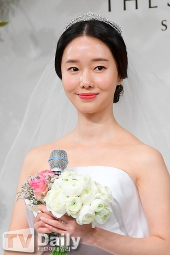 “나보다 어리지만 어른스러운 남편” 이정현 밝힌 결혼 계기 [종합]