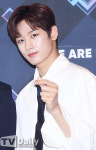 [TD포토] 더보이즈 주연 살살 녹는 잘생김
