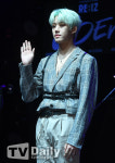 [TD포토] 아이즈 준영 아무나 소화 못하는 초록빛 헤어
