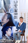 [TD포토] 조철현 감독 '나랏말싸미 연출'