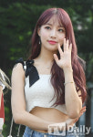[TD포토] 네이처 새봄 시원하게 복근 노출