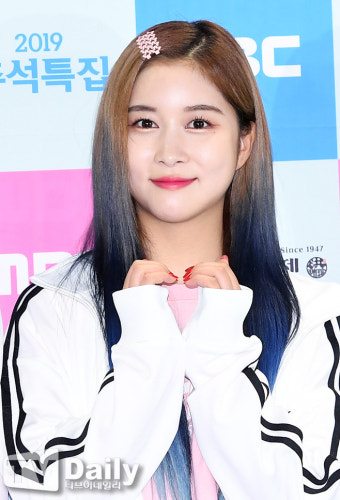 [TD포토] 우주소녀 다영 '귀여운 하트~'