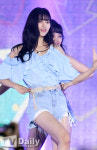 [TD포토] 위키미키 김도연 리틀 전지현의 완벽한 비율