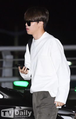 [TD포토] 방탄소년단 지민 '사우디아라비아로 출국' | 포토뉴스