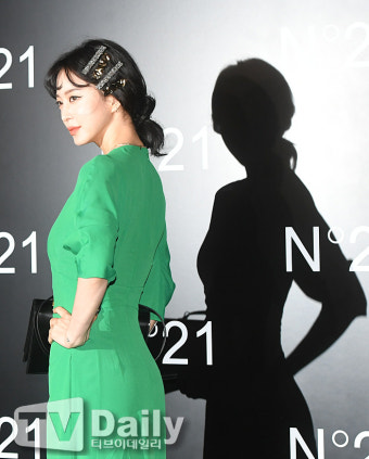 [TD포토] 한예슬 '그림자 까지 완벽한 그녀'