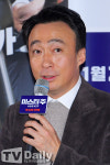 [TD포토] 이성민 고양이 무서워해