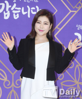 [TD포토] 송가인 '트로트 부흥의 주역'