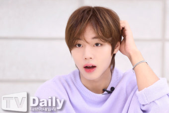 [TD포토] 박지훈 '긁적긁적~'