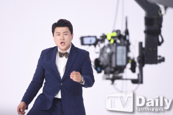 [TD포토] 트바로티 김호중 '코믹 연기의 대가'