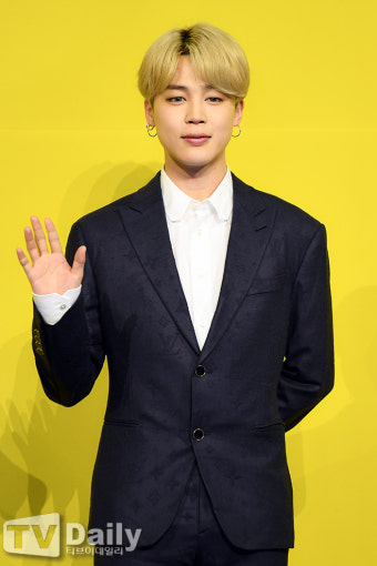 [TD포토] 방탄소년단 지민 '안녕~ 아미'