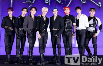 스트레이 키즈 방찬·리노·현진도 코로나19 확진 [공식]