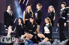 [TD포토] 라잇썸 '감격의 드림콘서트 무대'