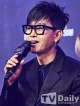 코로나19 확진 이승환, 안성 콘서트 취소 [공식]