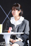 [TD포토] 한지민 귀엽게 입술 쭈~