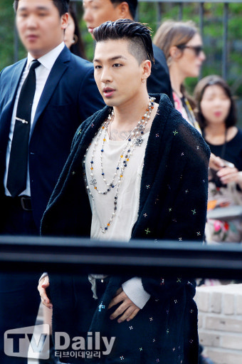 태양, YG 떠나 테디 레이블行 