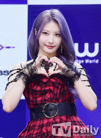[TD포토] 퍼플키스 채인 '섹시한 마녀'