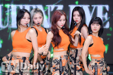 [TD포토+] 퀸즈아이 독보적 섹시미