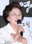 나문희 남편상, 슬픔 속 빈소 지켜