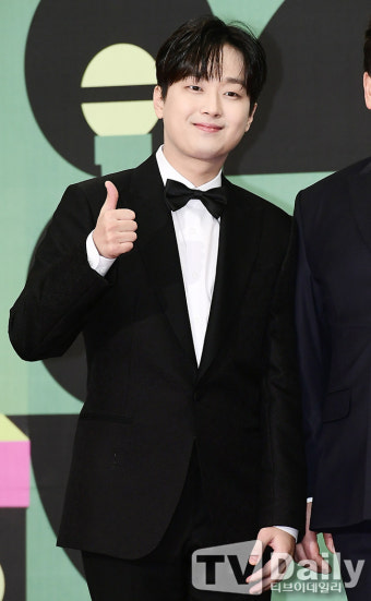 [TD포토] 이찬원-김준현 '든든한 두 남자'