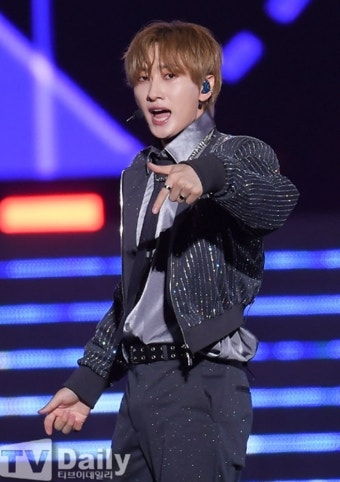 슈퍼주니어 은혁, 소방관 유족 위해 1억 쾌척