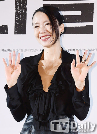 [TD포토] '리볼버' 전도연 '여왕의 미소'