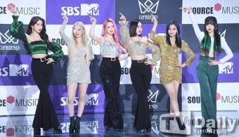 여전한 티켓 파워…여자친구 데뷔 10주년 기념 콘서트, 초고속 매진
