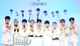 [TD포토] 쓰리웨이 드디어 데뷔