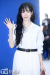 [TD포토] 티파니영 여신의 손인사