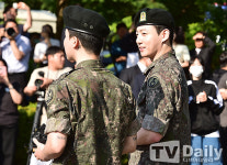[TD포토] 방탄소년단 정국 전역의 기쁨