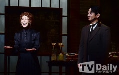 여성 서사의 새 지평, K-뮤지컬 마리 퀴리의 금의환향 [종합]