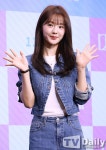 '미래의 미래' 권나연 
