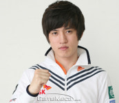 SK텔레콤, 에이스 김택용 앞세워 1위 수성