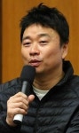 신해철 추모 행렬에 찬물 강원래 침묵 모드