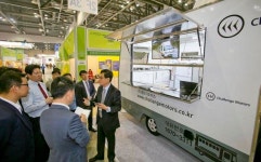 [에너지경제 포토] 식품산업대전,푸드트럭에 몰린 관심..