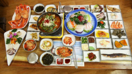 30여 가지 다양한 스끼다시의 향연, 주문진 횟집 ‘금바다횟집’
