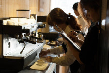 3~4일 메뉴교육 후 창업하는 커피창업 프랜차이즈 문제 있다?