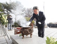 채인석 화성시장, 원숭이해(병신년) 첫날 서봉산서 새해맞이 기원