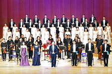 수원시립합창단, 윤의중 지휘자 첫 정기연주회 마쳐