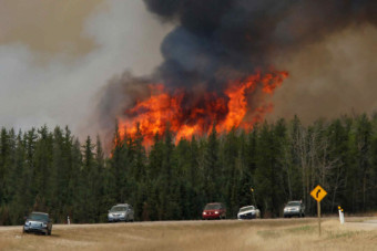 캐나다 산불 영향에 7년만에 산유량 감소 전망