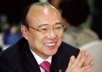 [에너지경제N]김승연-이완근-구자균 ‘나눔햇살’…태양광 확대 공조