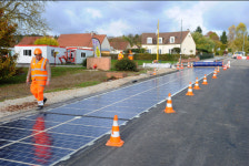 도로가 태양광 발전소로 佛, 기존도로에 태양 전지판 부착