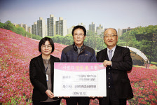원광대 산본병원 봉사동아리, 군포시에 이웃돕기 후원품 기탁