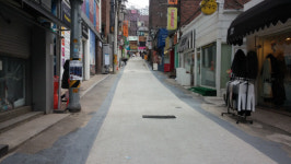 이화여대5길 재탄생…청년상인 입점·골목디자인 변신